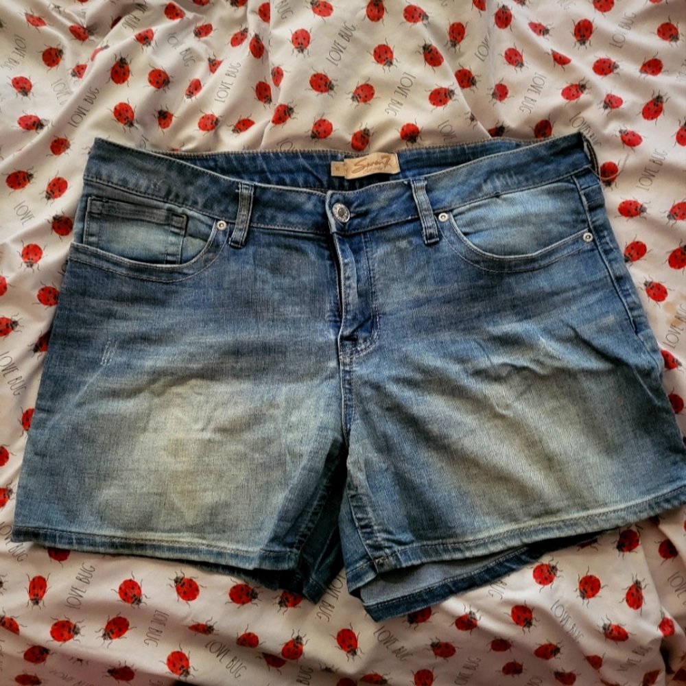 Seven Jean shorts size 16.